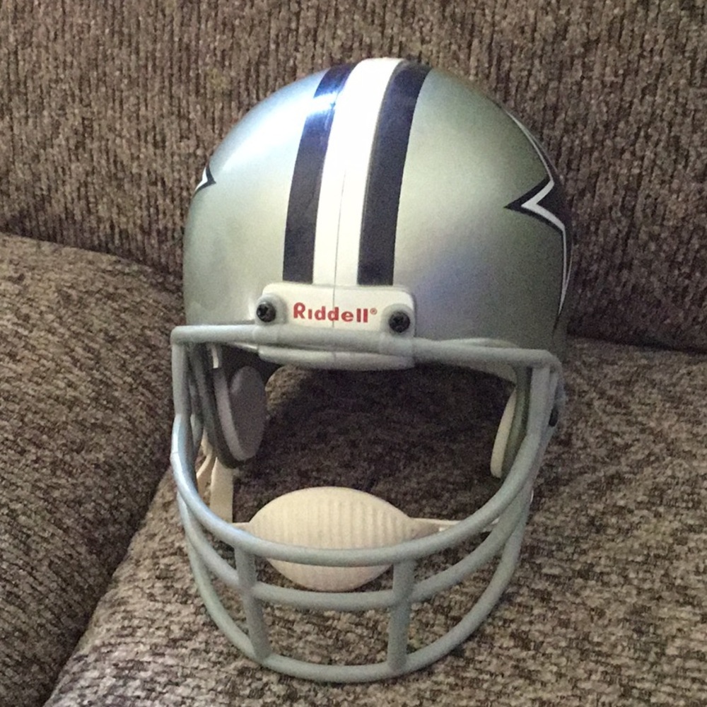 Silver Dallas Cowboys mini Football Helmet with Star Logo - Picture 2 of 6